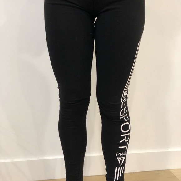 Athletic Leggings - Picture 2 of 5